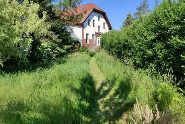 ツーリストアパートメント Ferienhaus Erna