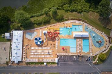 ツーリストアパートメント Bethpage Two Bedroom Cottage 4