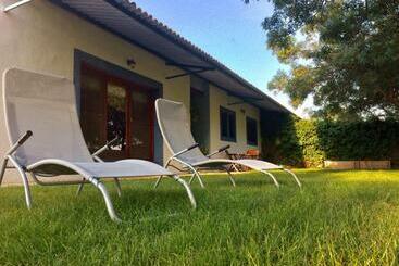 Turistlejligheder Allotjament Rural Illa De Mar