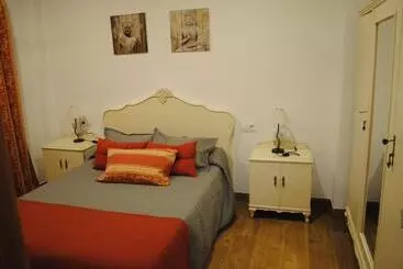 ツーリストアパートメント Casa Isabel