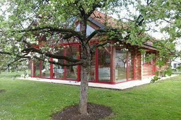 ツーリストアパートメント Chalet Au Verger