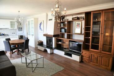 Vakantie-appartementen Red Malta   The Bijou Penthouse