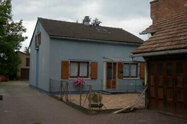 شقق خاصة سياحية Maison Bleue Petermann