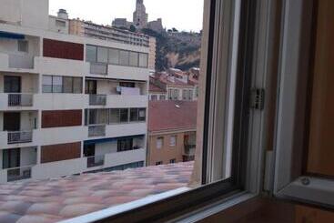 Жильё для туристов T2 Vue Sur La Basilique De Notre Dame De La Garde