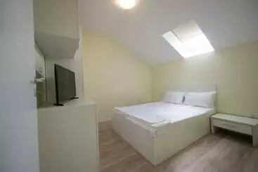 Turista apartmanok Gaga Residence 14