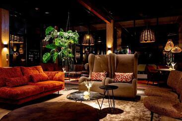 בית מלון כפרי De Sterrenberg   Adults Only