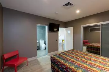 Laguna Serviced Apartments