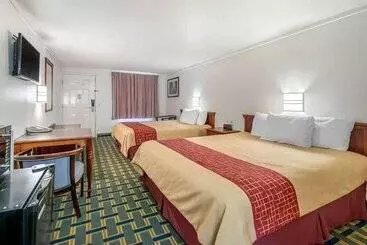 فندق على الطريق Hilliard Motor Lodge