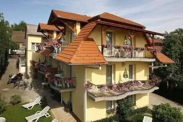 Жильё для туристов Hévíz Apartman Hévíz