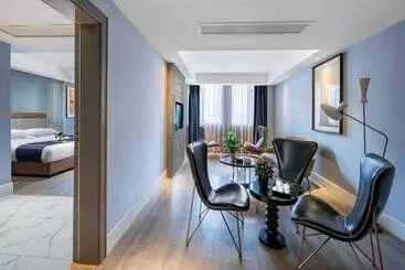 Lanou Hotel Chongqing Hongou Square Wanzhou Guanyinyan