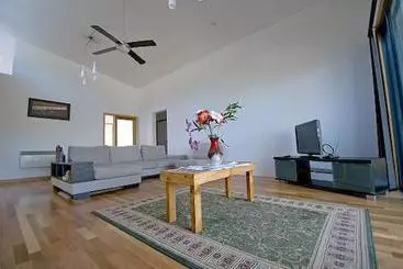 Отель Classic Cottages Port Arthur