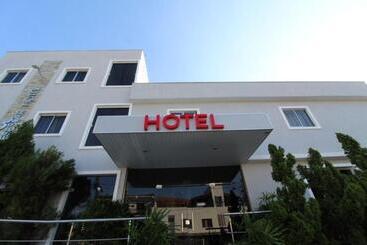 酒店 Aeroporto Montese Star