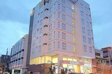Hotell Aurum One Makati