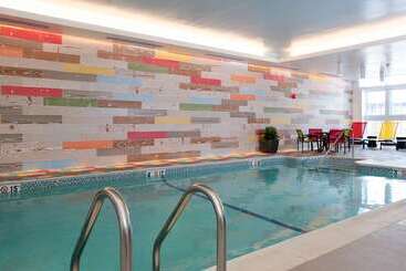 فندق Hilton Garden Inn Burlingtondowntown