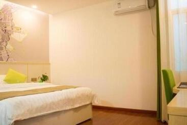 Vatica Hotel Nantong Rugao Port