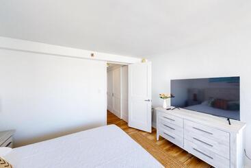 هتل Island Colony 1602