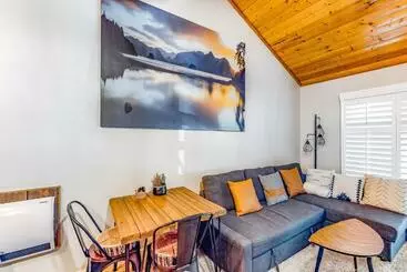 Hotelli The Lake House