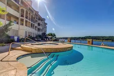 Hotelli Texas On The Lake