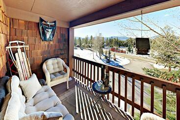 Hotelli Jabberwocky 303