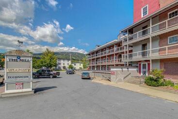 هتل The Mill #210