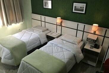 هتل Residencial Pantanal Santa Cruz