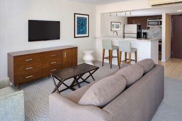 Waikiki Marina Resort At The Ilikai