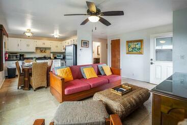 Hotelli Hale Kahanalu #3