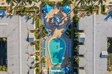 Hotel Barefoot Beach Resort F107