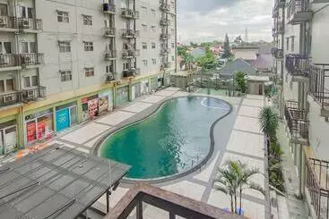 هتل Redliving Apartemen The Suites Metro   King Property Tower C