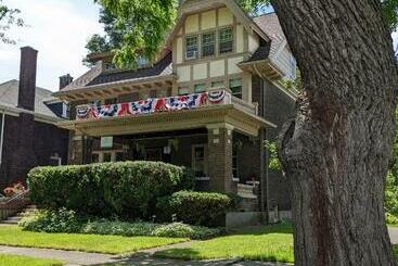 Bed and Breakfast The Marshall House