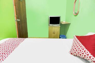 هتل Spot On 91882 Bilqis Homestay