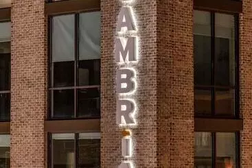 Cambria Hotel Savannah Downtown Historic District