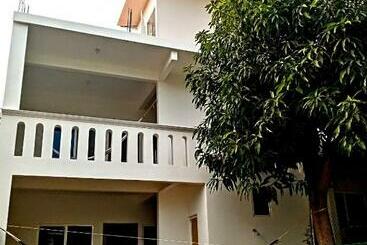 Panzió Casa De Chris