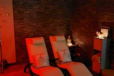 مبيت وإفطار Le Cocon De Sofalia