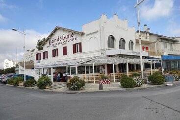 هتل Clair De Lune