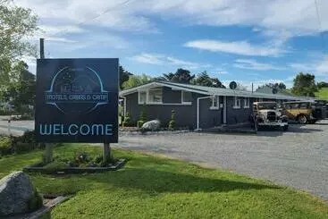 Cheviot Motels, Cabins And Camp
