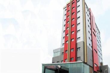 فندق Grand Antares