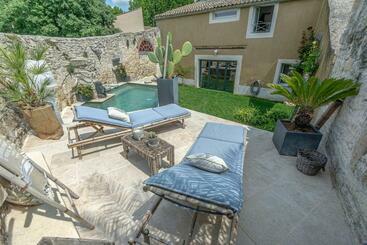 ペンション Le Baratier   Demeure De Charme Sauna & Piscine