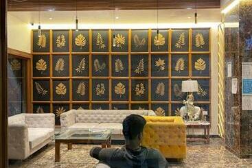 Hotel Sudarshan Palace