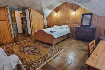 ベッドアンドブレックファースト Maison Au Loup Superbe Ancien Hotel Particulier Du Xvie Siècle Au Cœur De La Vieille Ville Du Puy