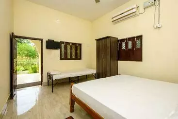 Aryan Riverside Camp, Panna Tiger Reserve, Madla