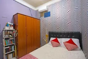 Otel Oyo 91782 Satria Homestay Syariah