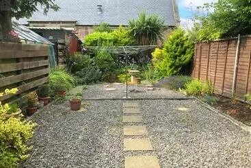 ペンション Mystayinn Tomnahurich Guest House