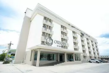 ホテル Oriole Residence   Suvarnabhumi Airport