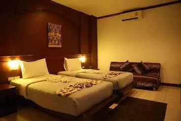 Aparthotel New Forest Patong