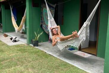 Pension (Hôtel basse catégorie) Caju Com Mel