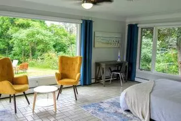 ペンション Coastal Suite #1 Cozy Suite #2   Seacliff Beach Suites