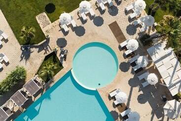 בית מלון כפרי Canne Bianche Lifestyle