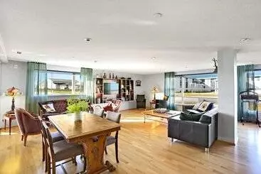 هتل Eldey Airport