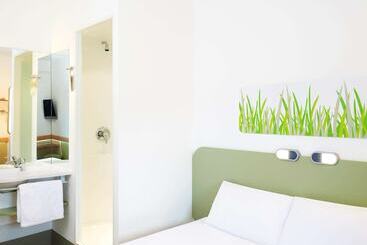 호텔 Ibis Budget Newport